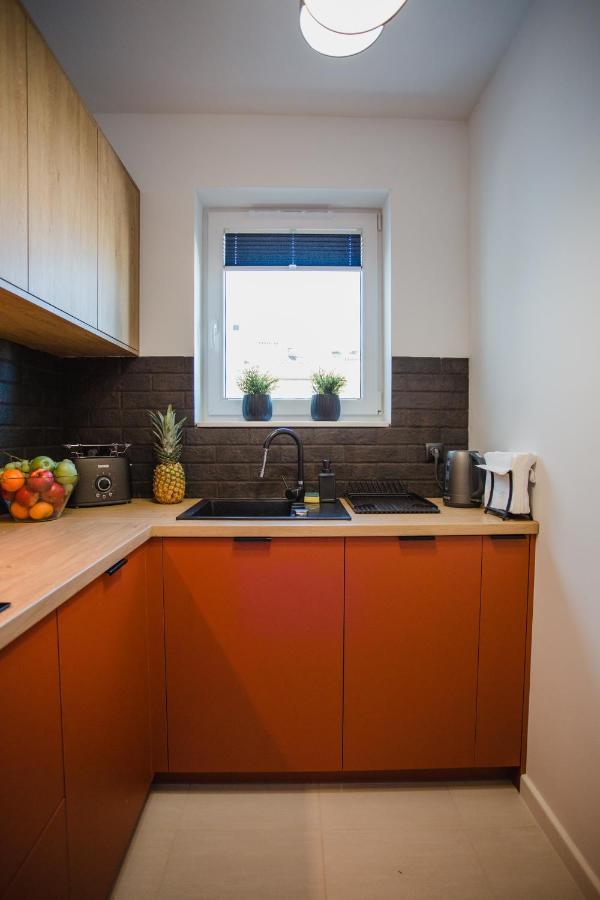 W&K Apartments - Ginger Suite - Faktura Vat, Parking Koszalin Ngoại thất bức ảnh